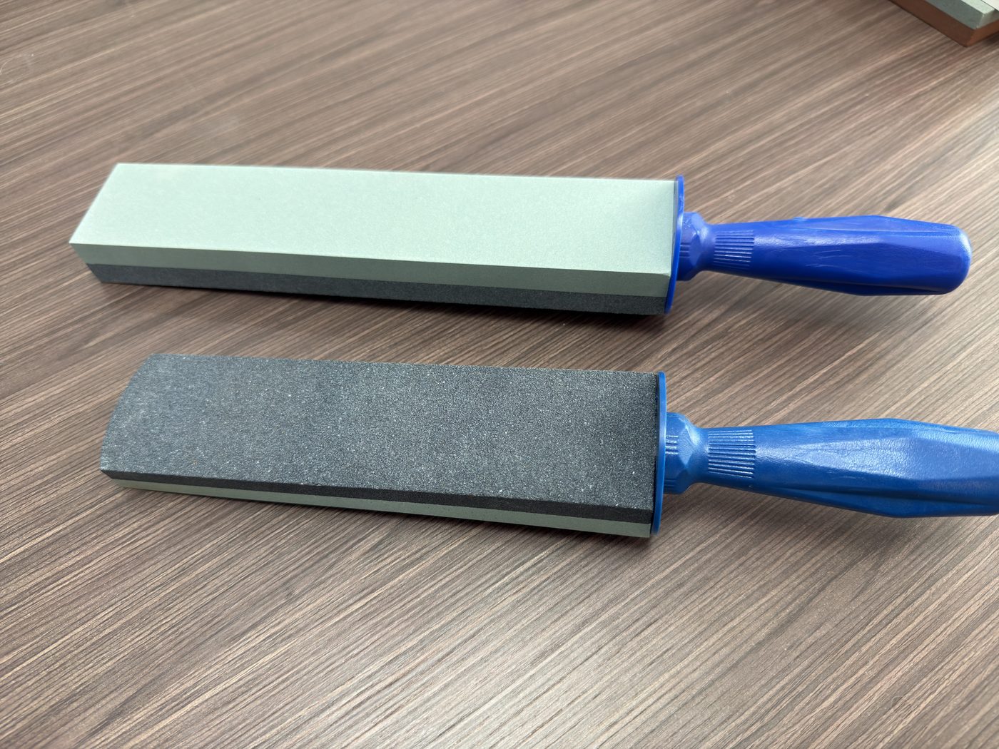 Custom handle / private-label oilstone 1